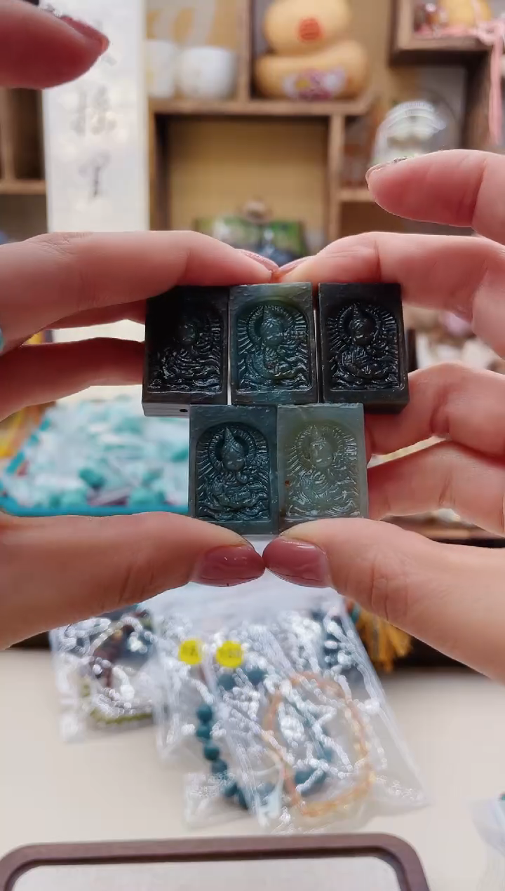 【闪购商品】和田玉颈饰未镶嵌Q201和田玉度母牌发1