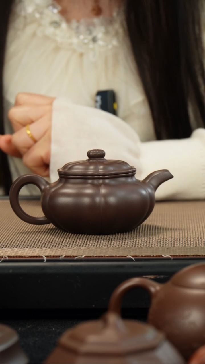 【闪购商品】紫砂茶壶老紫泥仿古170