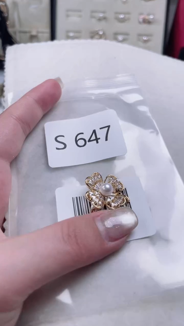 【闪购商品】海水珍珠胸针未镶嵌S647