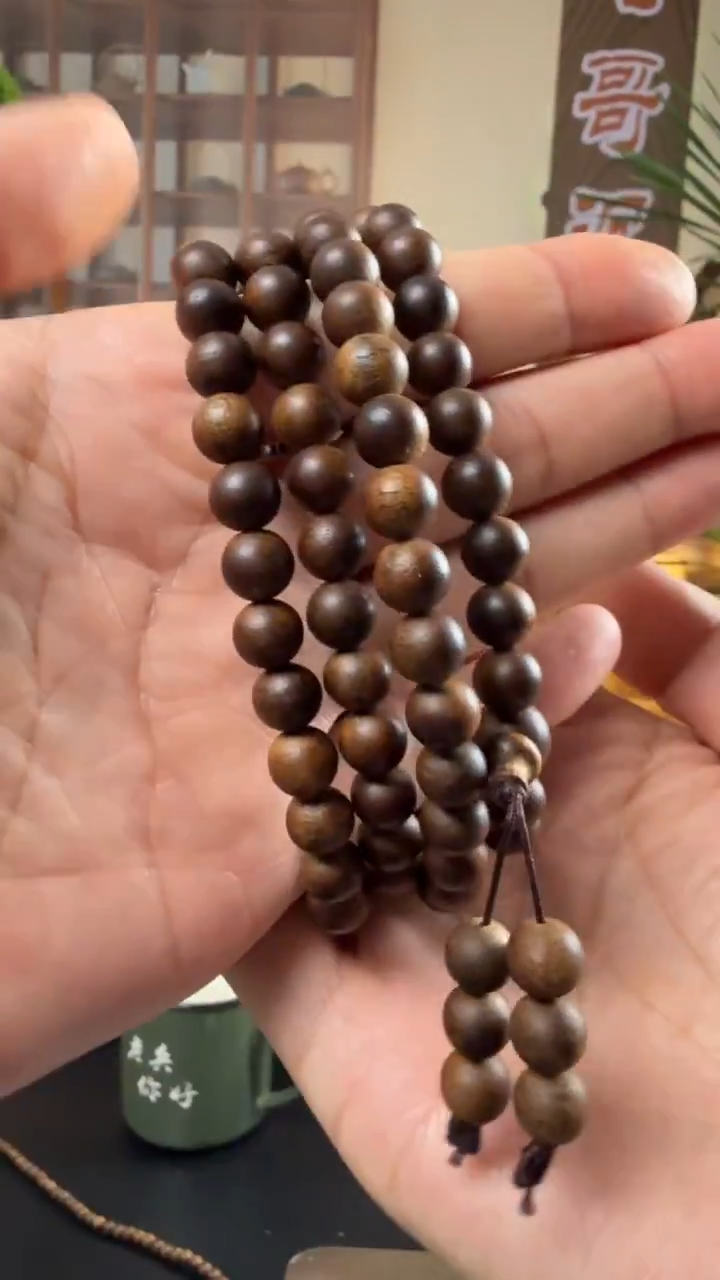 沉香沉香碎屑海南沉香白棋多圈0.8+0.6+沉香碎屑