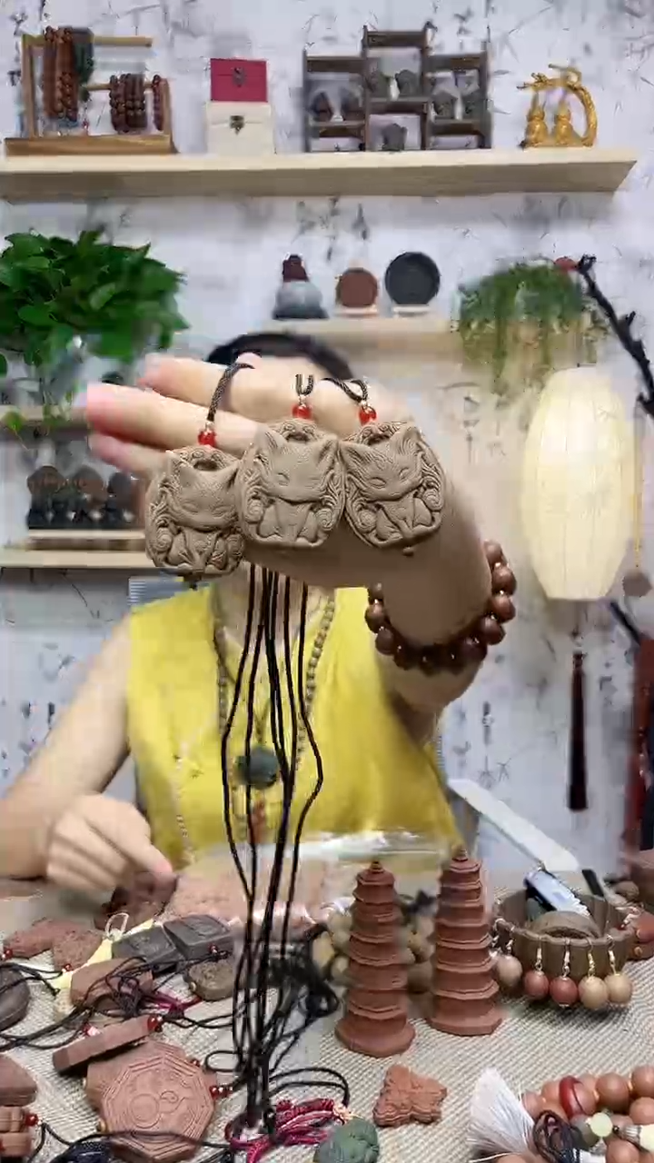 泥塑雪中春信妩媚小狐狸微瑕