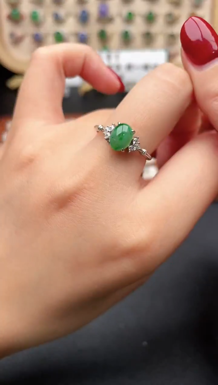 银S925镶嵌戒指翡翠一物一证一礼盒