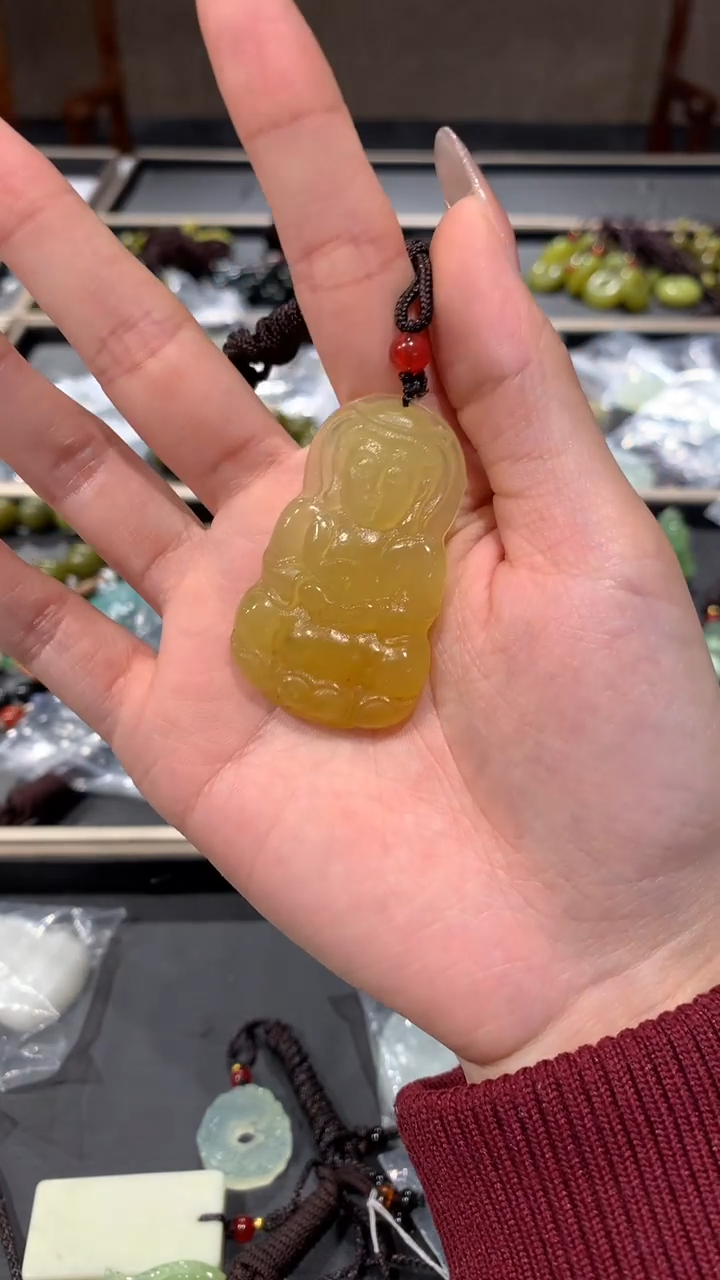 【闪购商品】蛇纹石玉吊坠未镶嵌观音