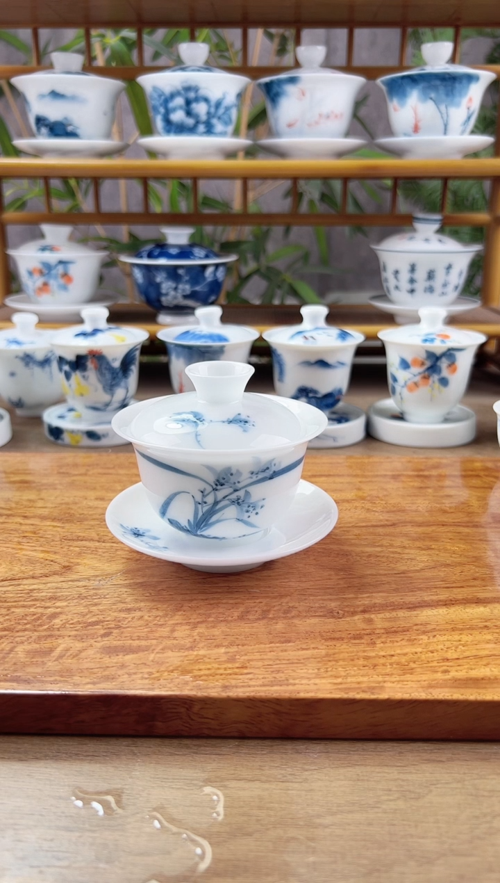 微瑕冰种兰花130ML盖碗