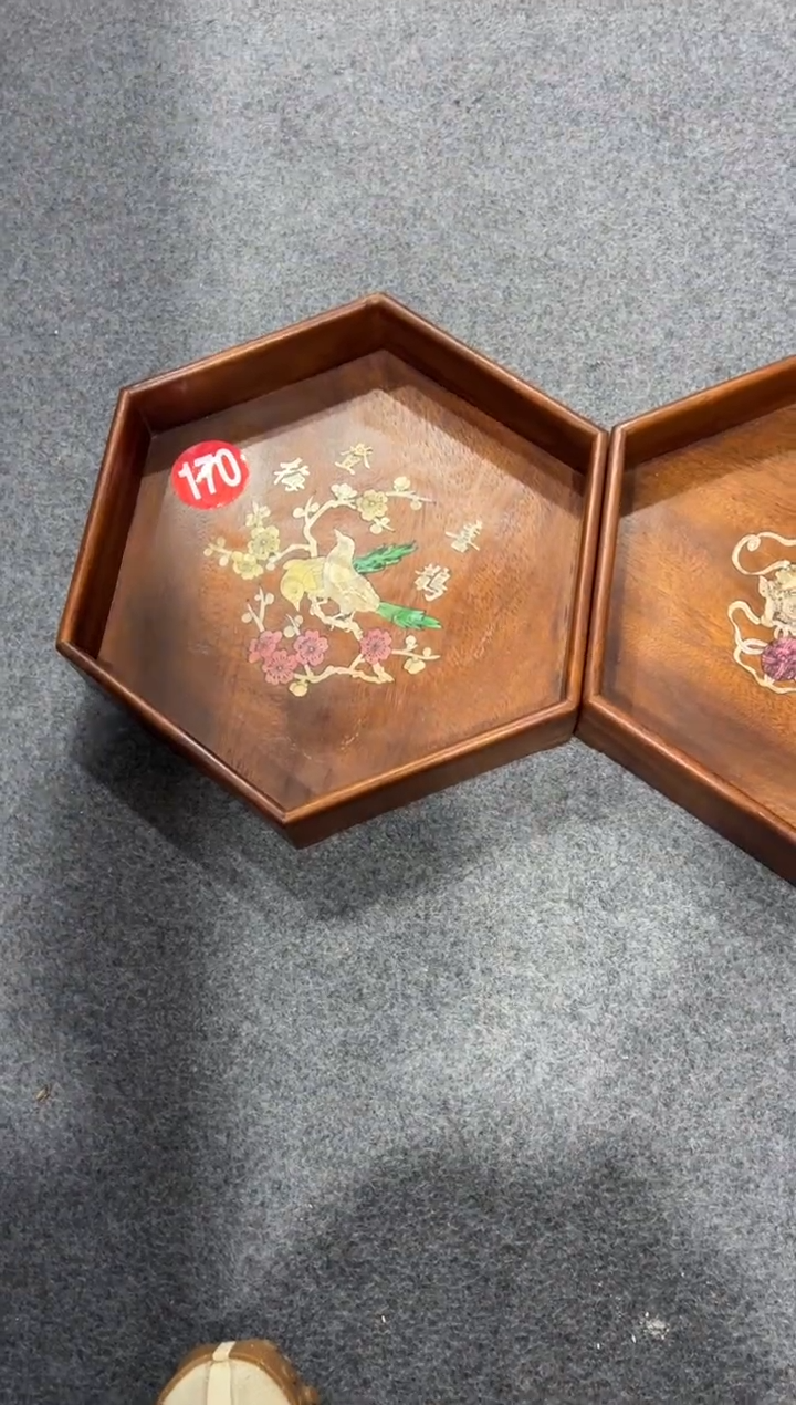 木栀**开木花梨木螺钿镶嵌六角储物盘喜鹊