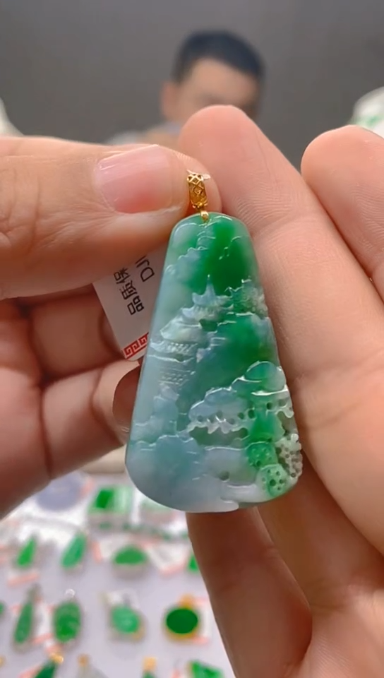 【闪购商品】翡翠颈饰18K金镶嵌新号开播，全场乱卖