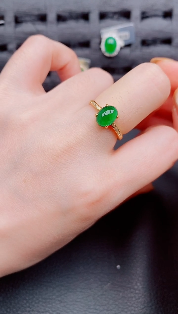 【闪购商品】翡翠戒指银S925镶嵌天然a货翡翠760