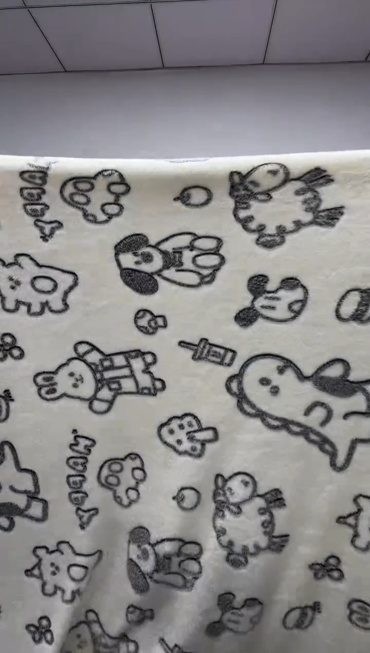 法兰绒3X2.5材质面料尺寸以主播介绍为准