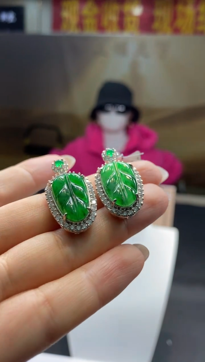 【闪购商品】翡翠颈饰未镶嵌多样性发货【只发一件】*q200