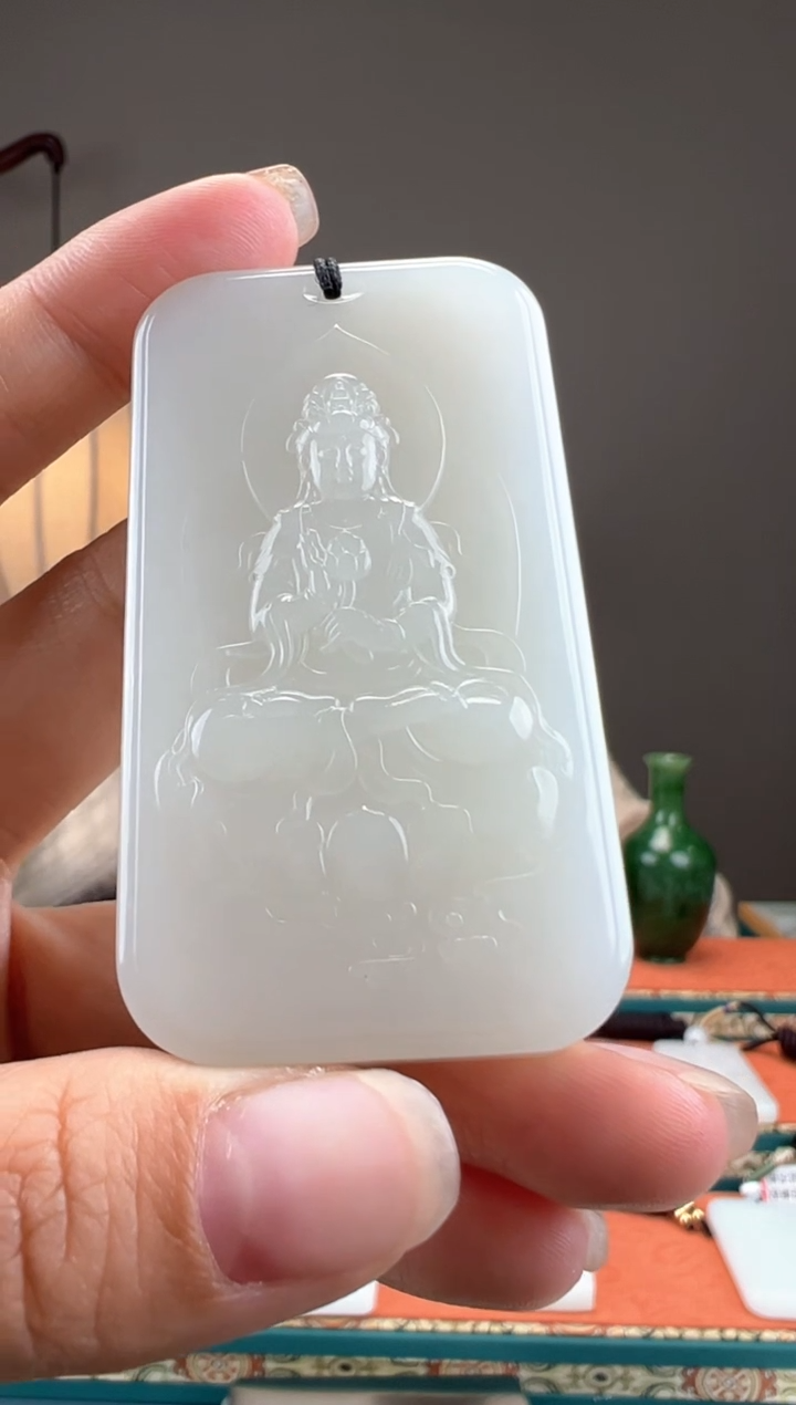 【闪购商品】和田玉颈饰未镶嵌1