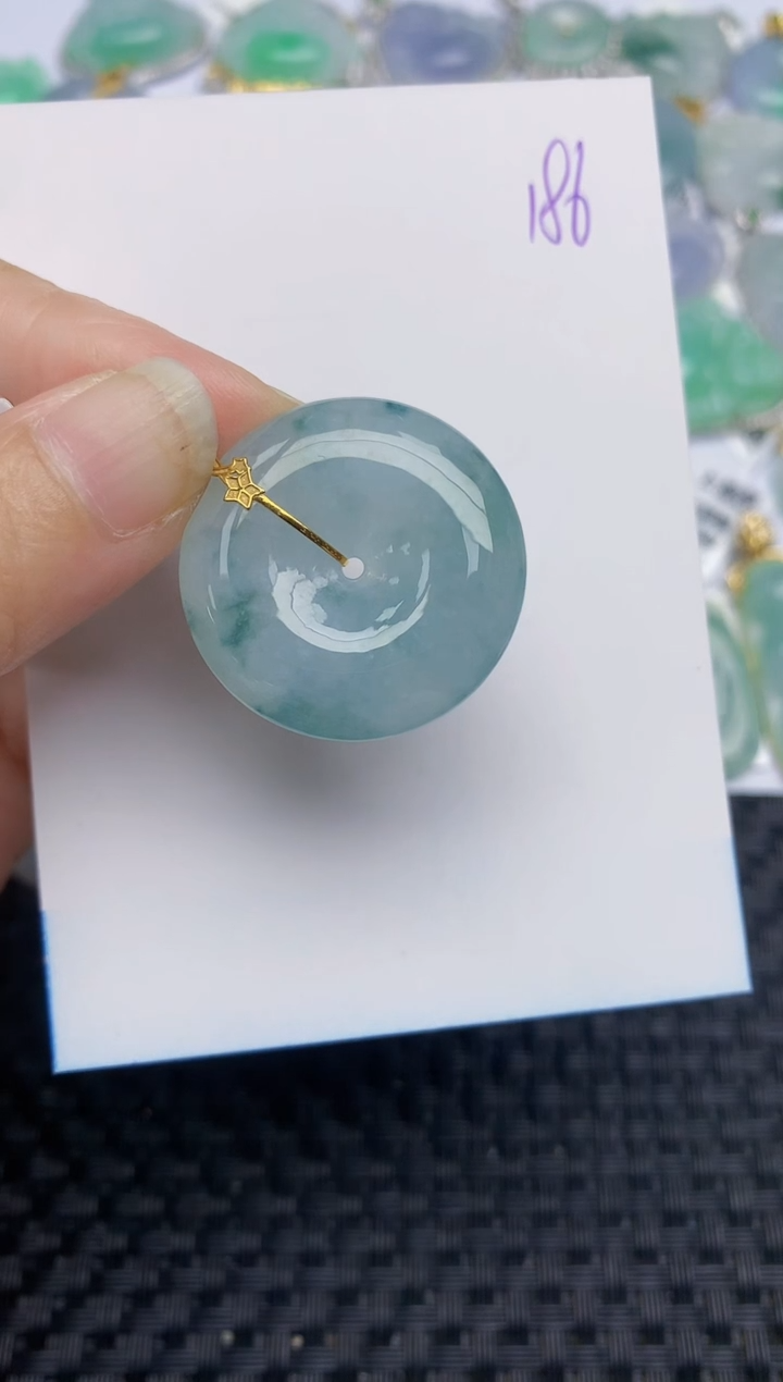 翡翠18K金镶嵌颈饰天然A货翡翠 186