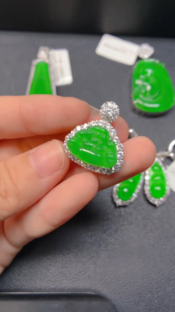 颈饰银S925镶嵌翡翠1