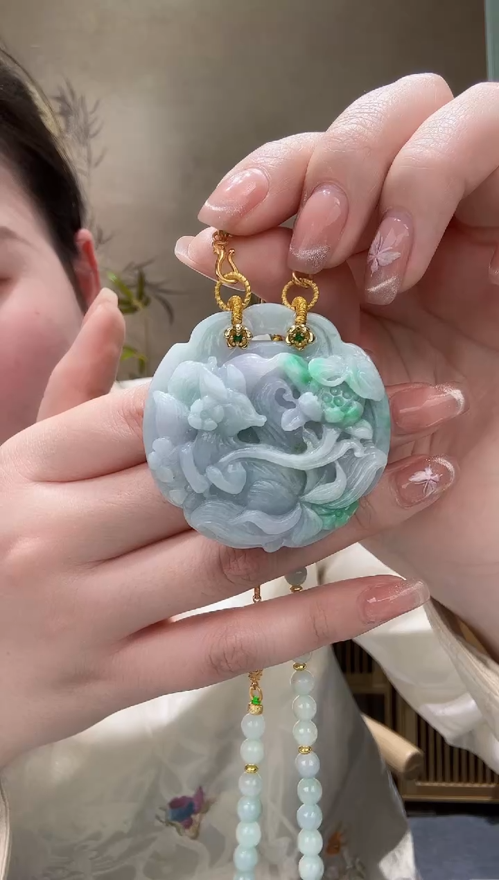 【闪购商品】翡翠颈饰未镶嵌吊坠