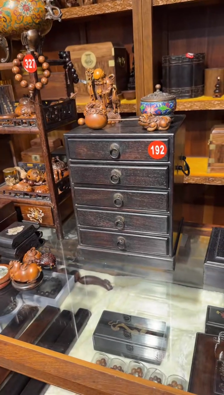 木木头款小叶紫檀小五斗柜1580