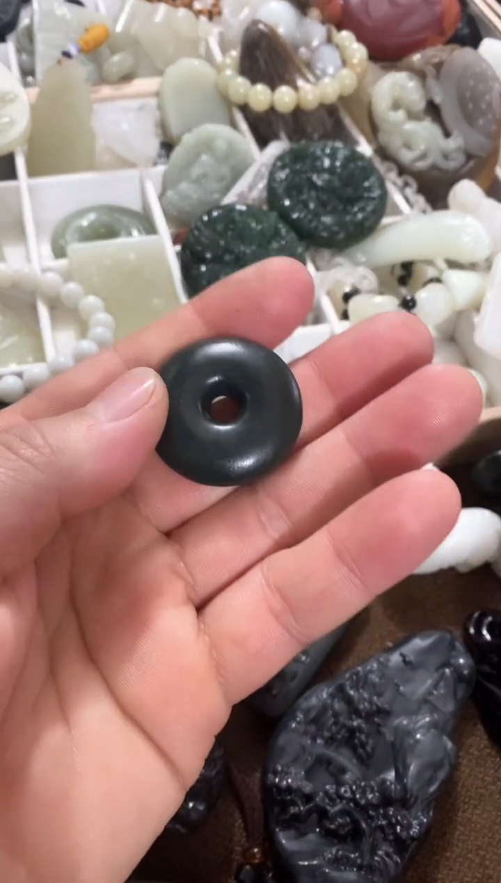 【闪购商品】和田玉吊坠(不含链)未镶嵌平安扣