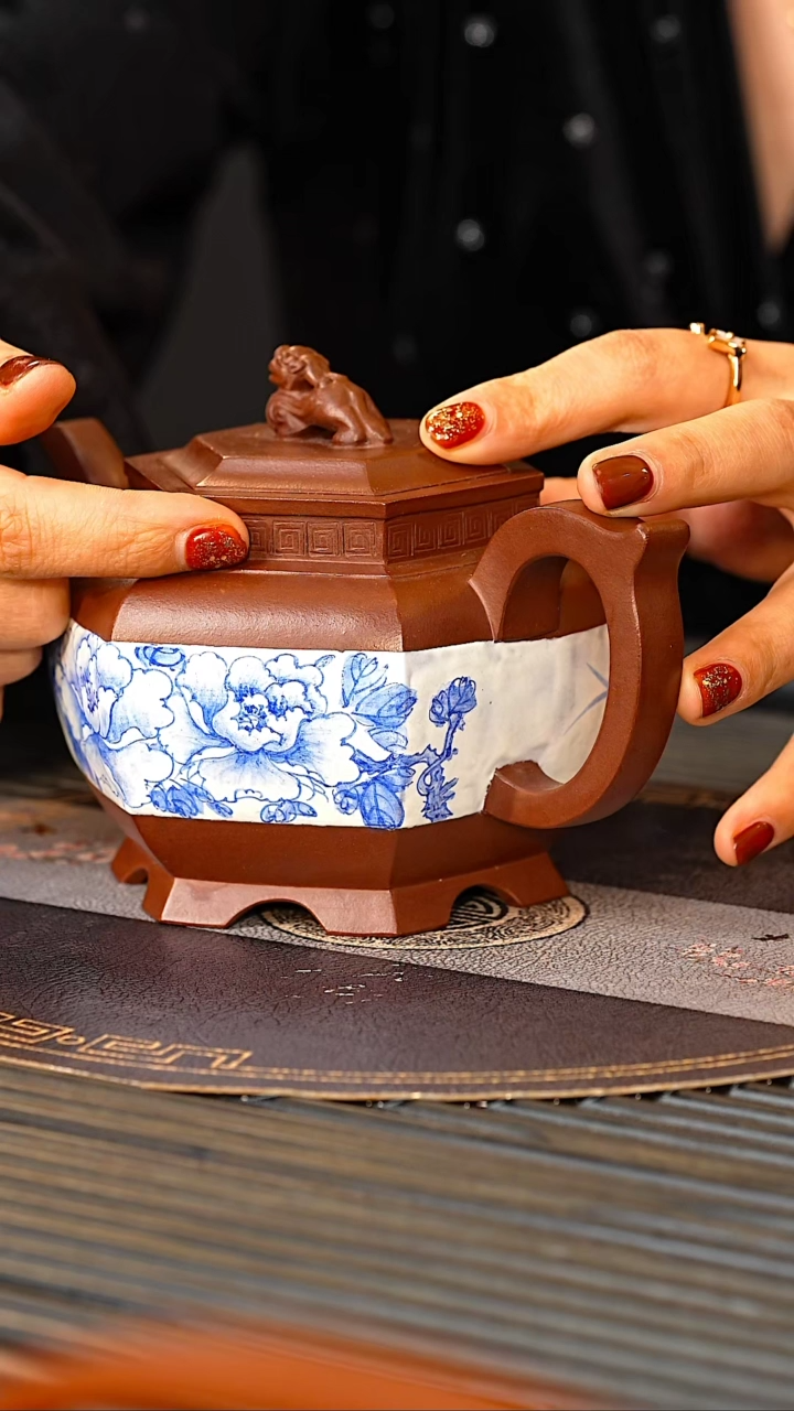 【闪购商品】紫砂茶壶XJH 紫泥 六方   