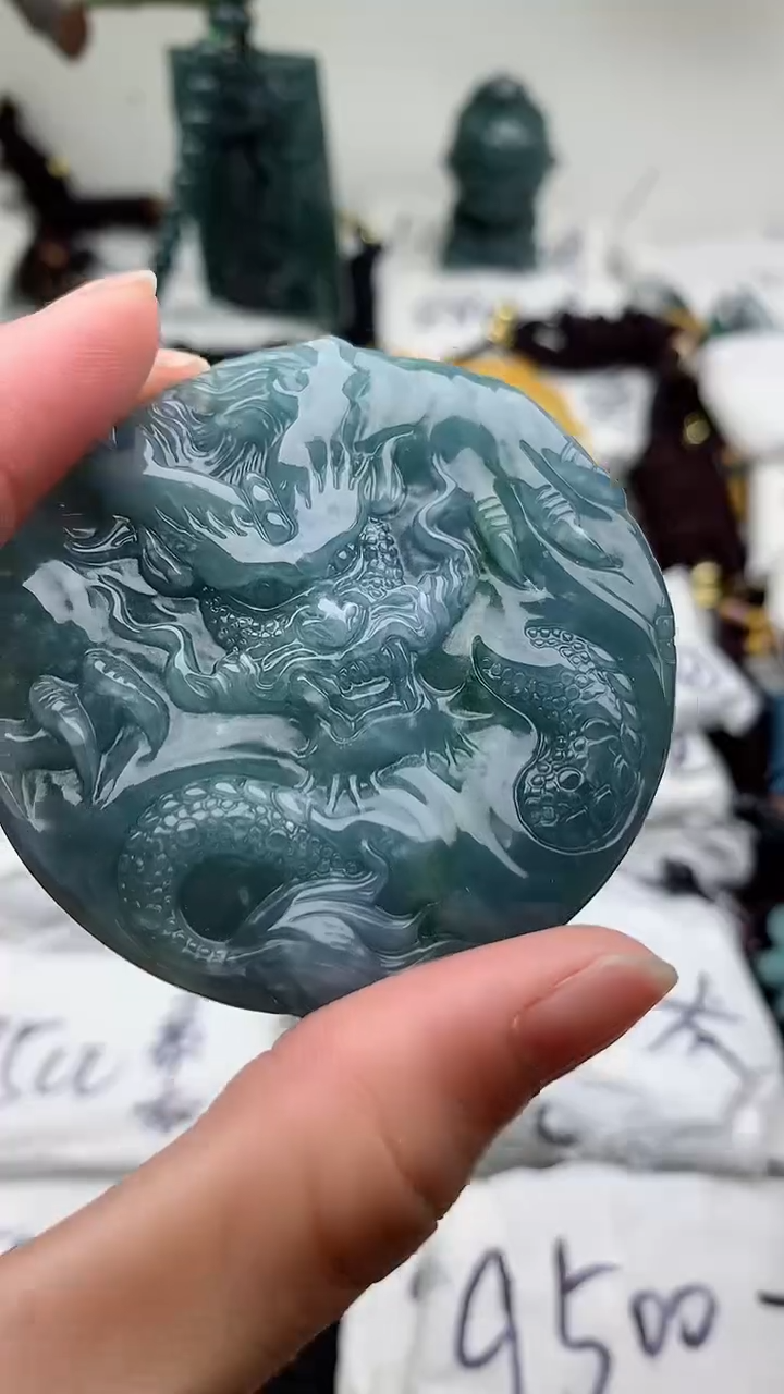 【闪购商品】翡翠颈饰未镶嵌555555555555