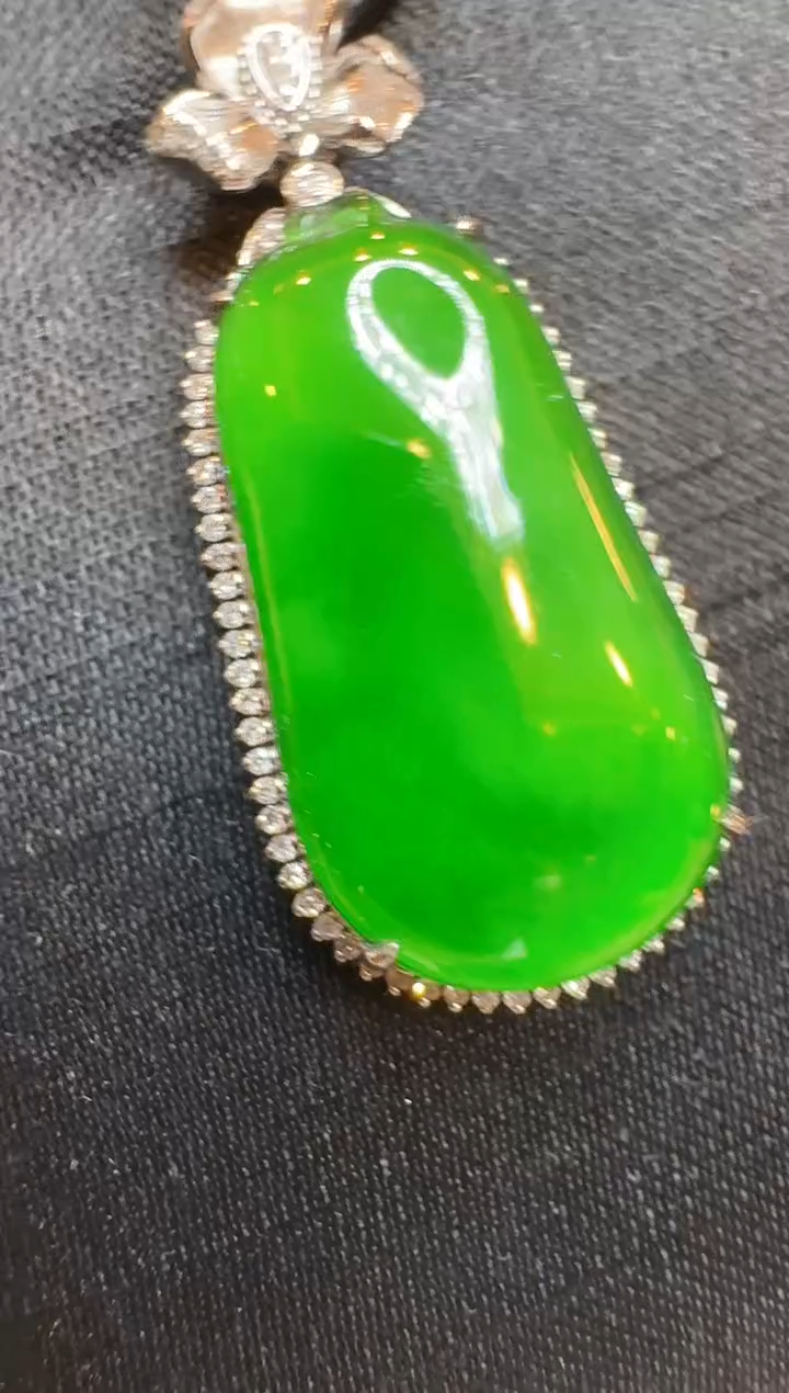 【闪购商品】翡翠吊坠(不含链)18K金镶嵌多样性团购发一件