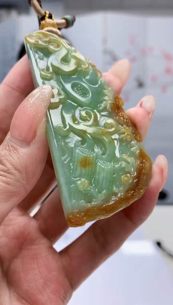 【闪购商品】定制翡翠未镶嵌0405MM-毛货挂件86