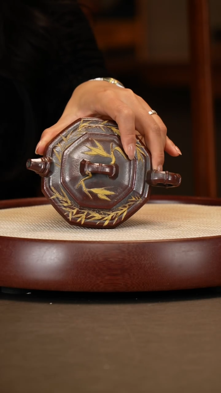 【闪购商品】紫砂茶壶【时顺华】大彬金砂八方扁竹  200CC