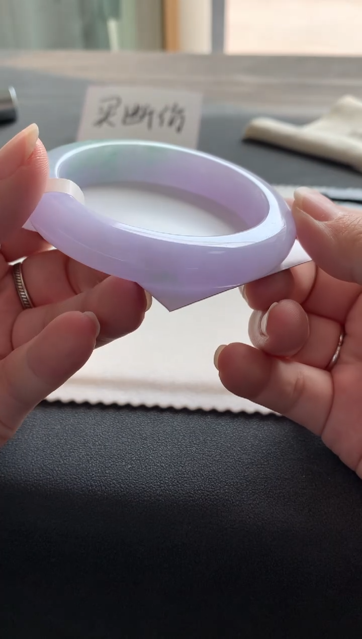 【闪购商品】翡翠手镯未镶嵌56.4正圈Y1325买断