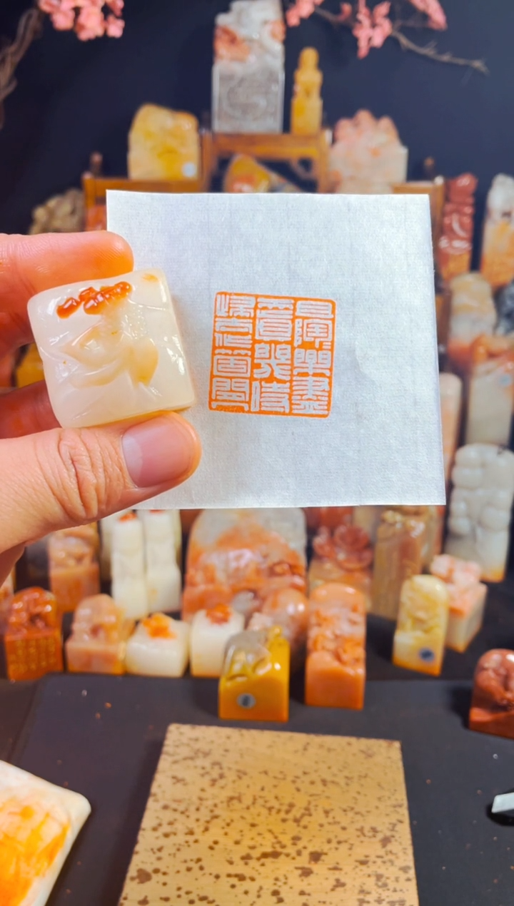 【闪购商品】寿山石印石手工篆刻《且淘淘乐尽天真几时归去..》