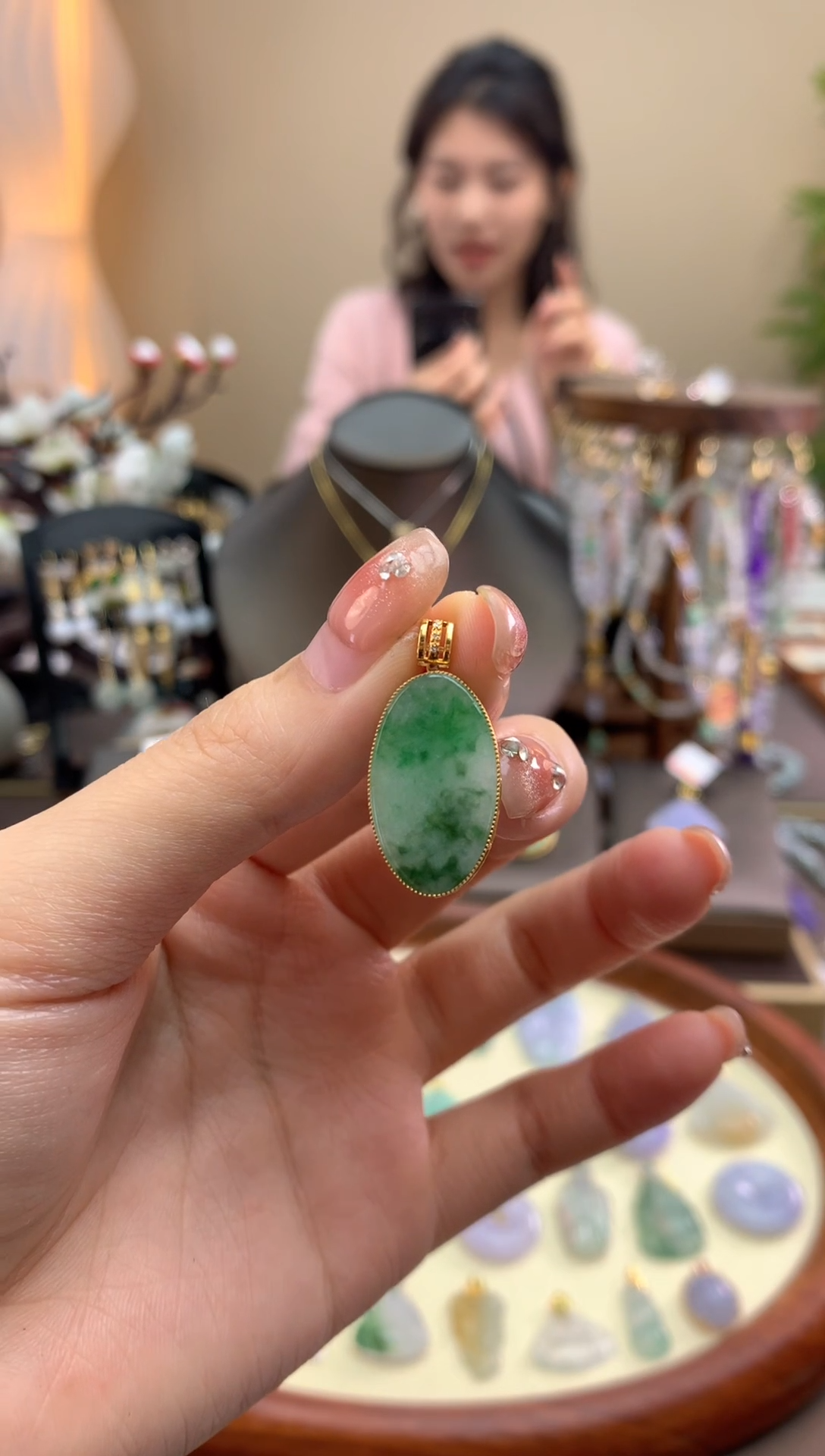 【闪购商品】翡翠颈饰18K金镶嵌无事牌