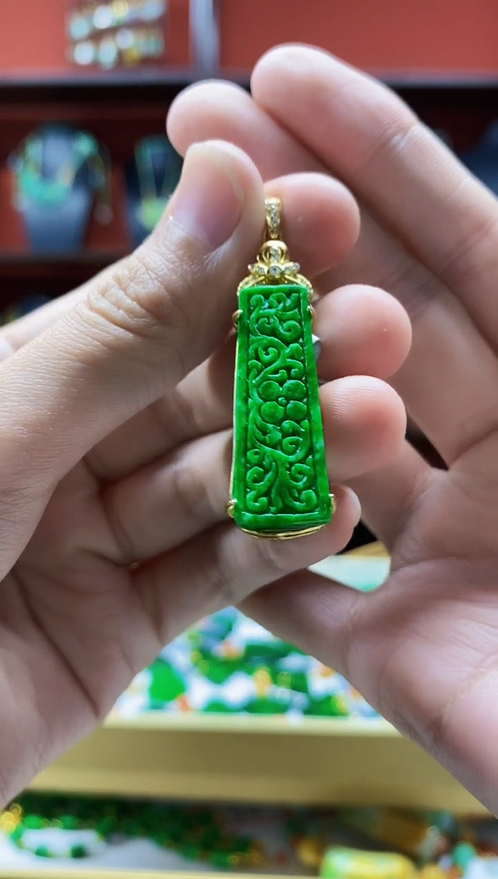 颈饰未镶嵌翡翠翡翠吊坠-29