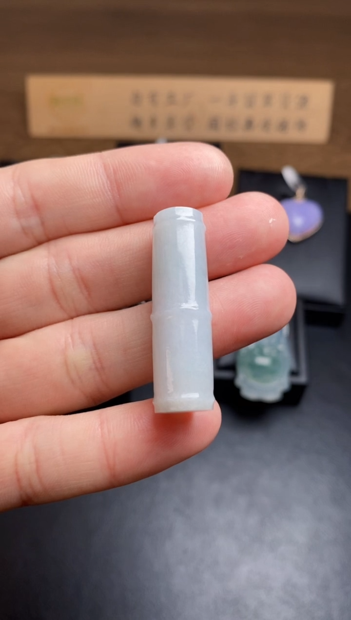 【闪购商品】翡翠颈饰未镶嵌翡翠