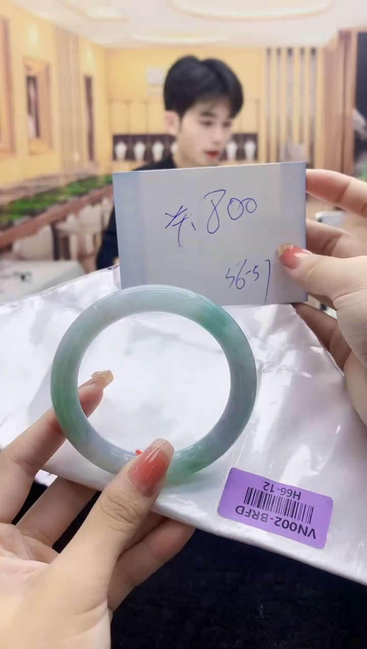 【闪购商品】翡翠手镯未镶嵌    H66-12