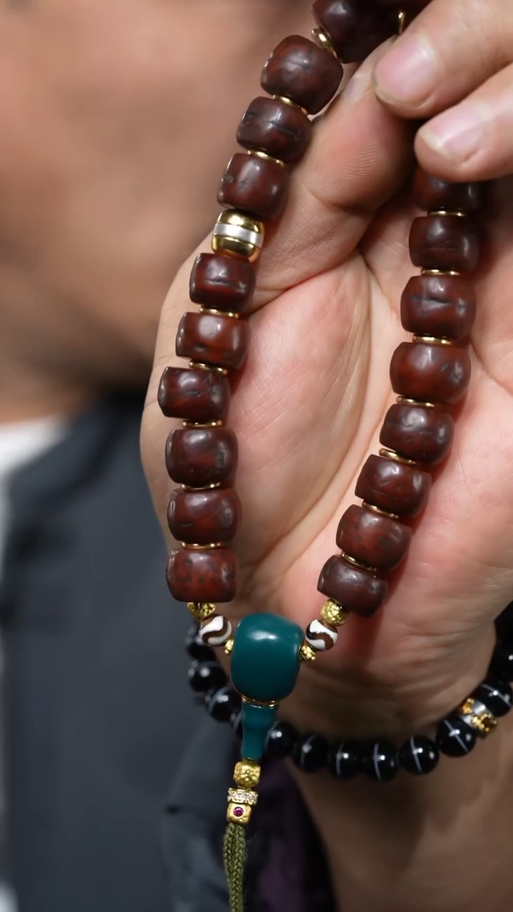 【闪购商品】老凤眼（多样性发货，发其一）