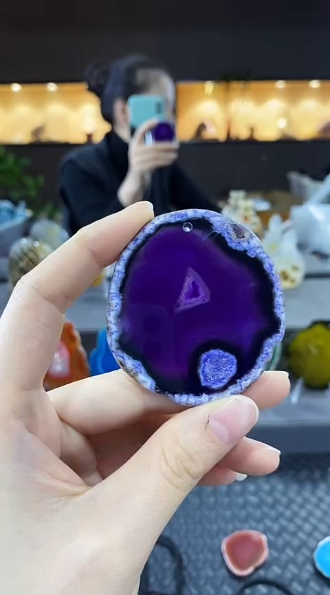未镶嵌颈饰玛瑙/玉髓千***回玛瑙