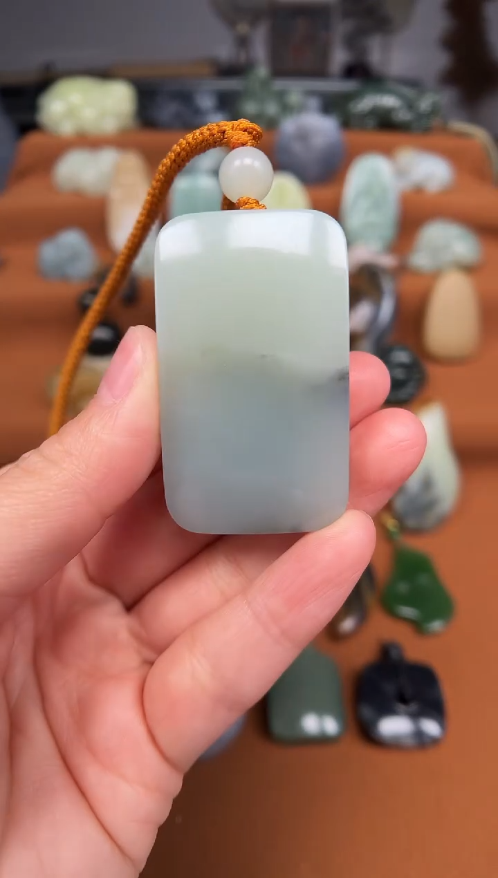 【闪购商品】和田玉颈饰未镶嵌平安牌