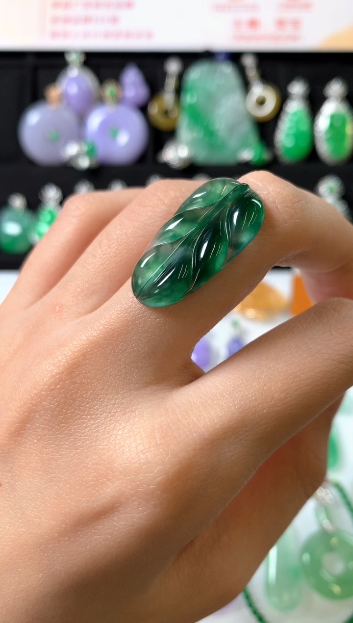 未镶嵌定制翡翠裸石（镶嵌定制）