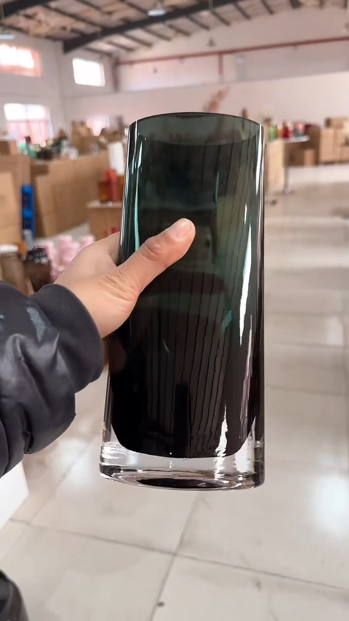 【闪购商品】玻璃灰绿色