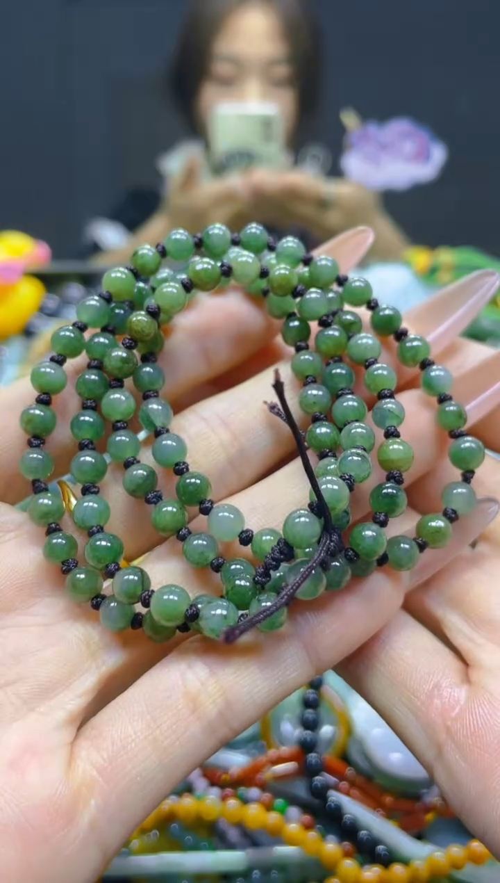 翡翠未镶嵌颈饰5MM/L/翡翠A货，一件也是批发价