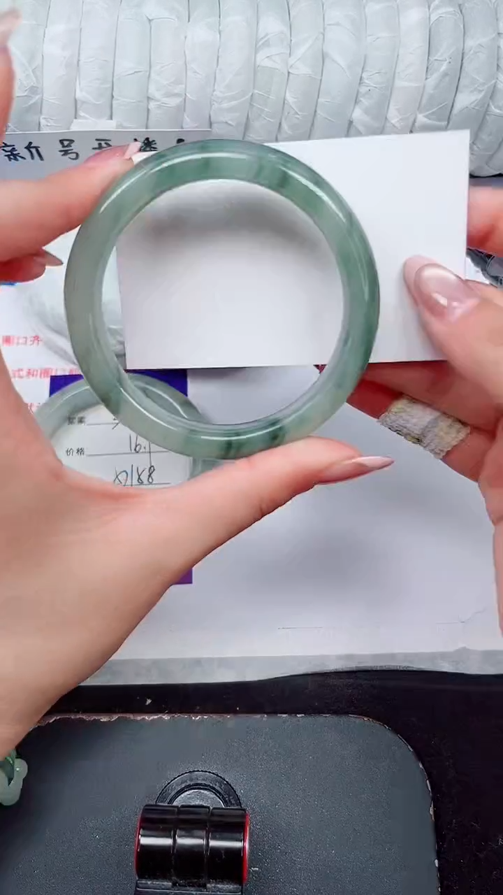 未镶嵌手镯石英质玉39-58/59