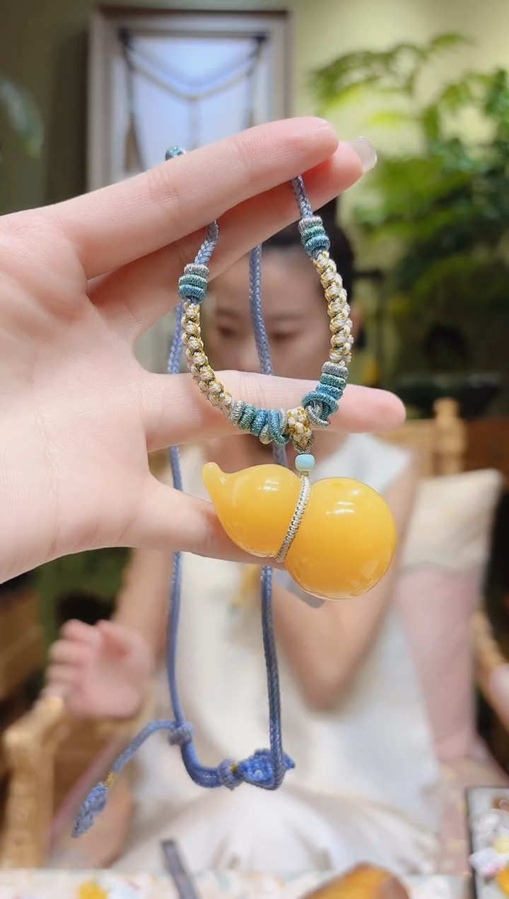 【闪购商品】蜜蜡裸石未镶嵌蜜蜡葫芦绳编吊坠