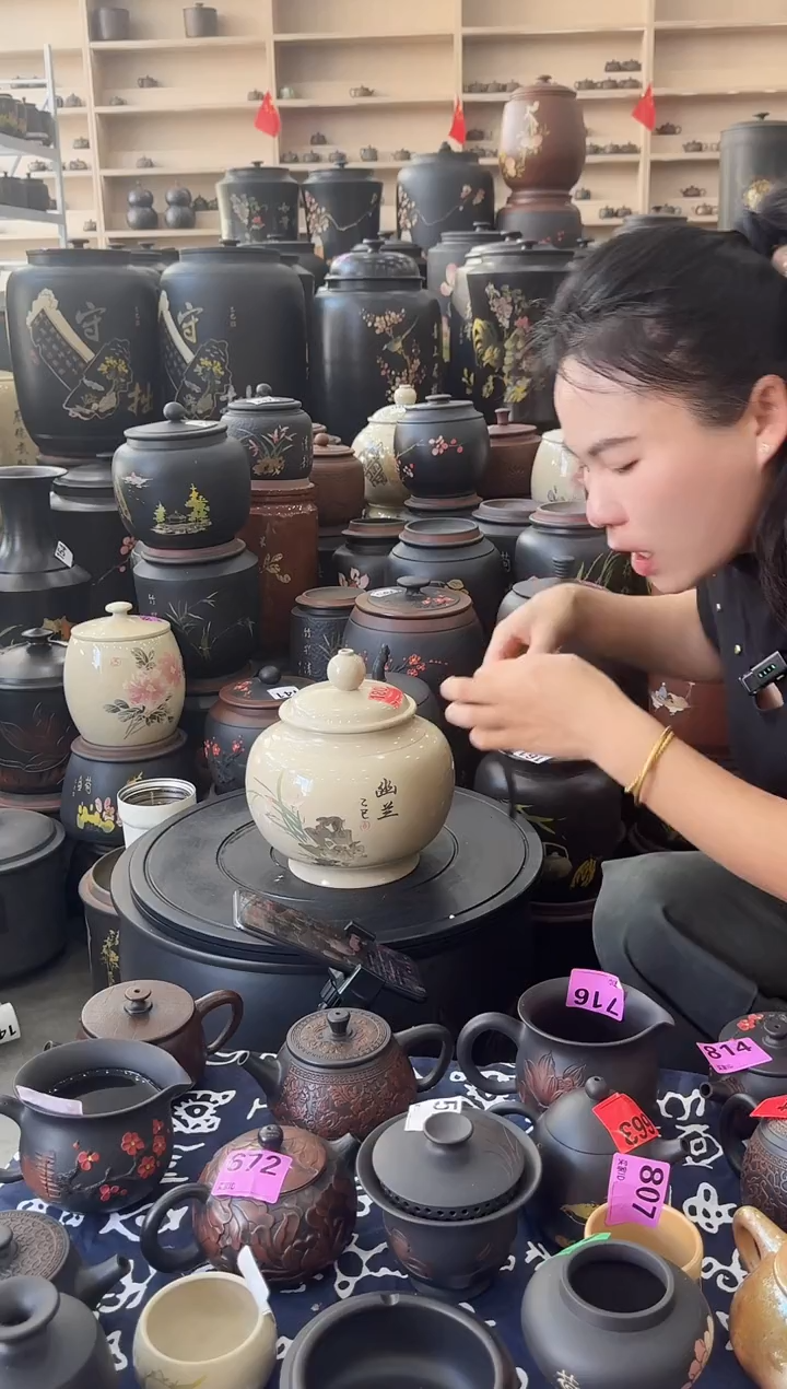 罐瑕疵茶叶罐   白泥    180