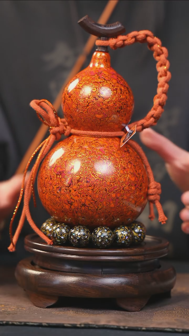 【闪购商品】YT289漆艺酒葫芦不包手串及旋转底座