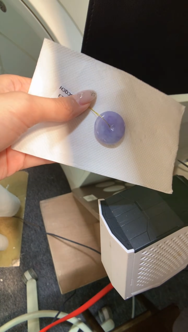 颈饰未镶嵌翡翠平安扣