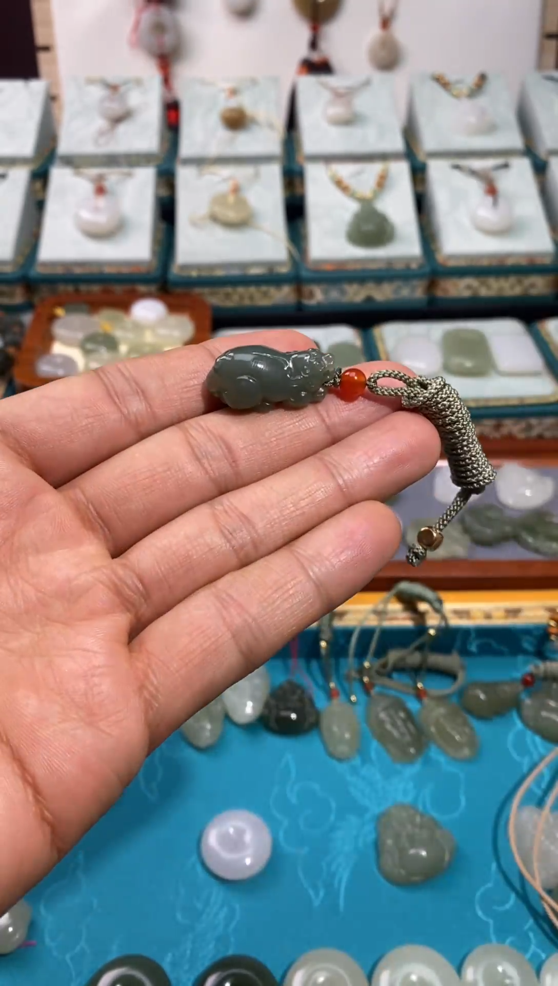 【闪购商品】和田玉颈饰未镶嵌且末蓝貔貅