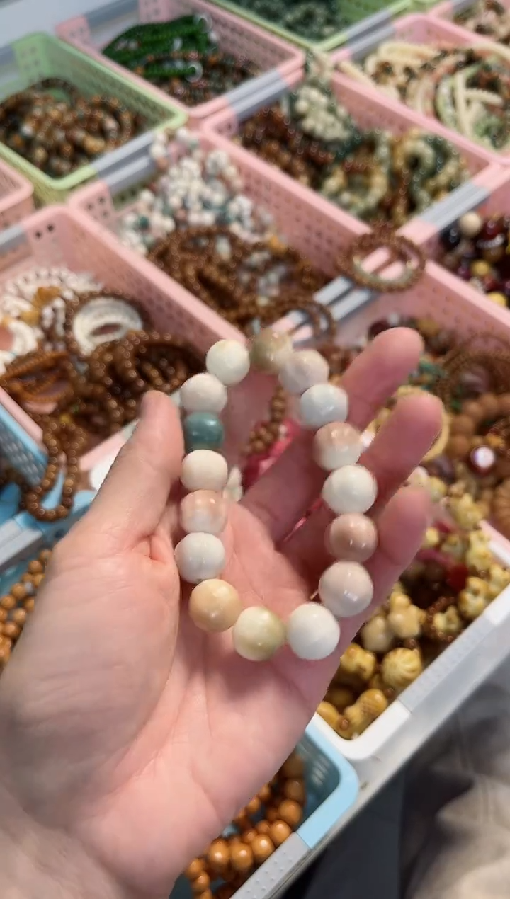 【闪购商品】菩提根/象牙果手串菩提根鲨鱼背手串