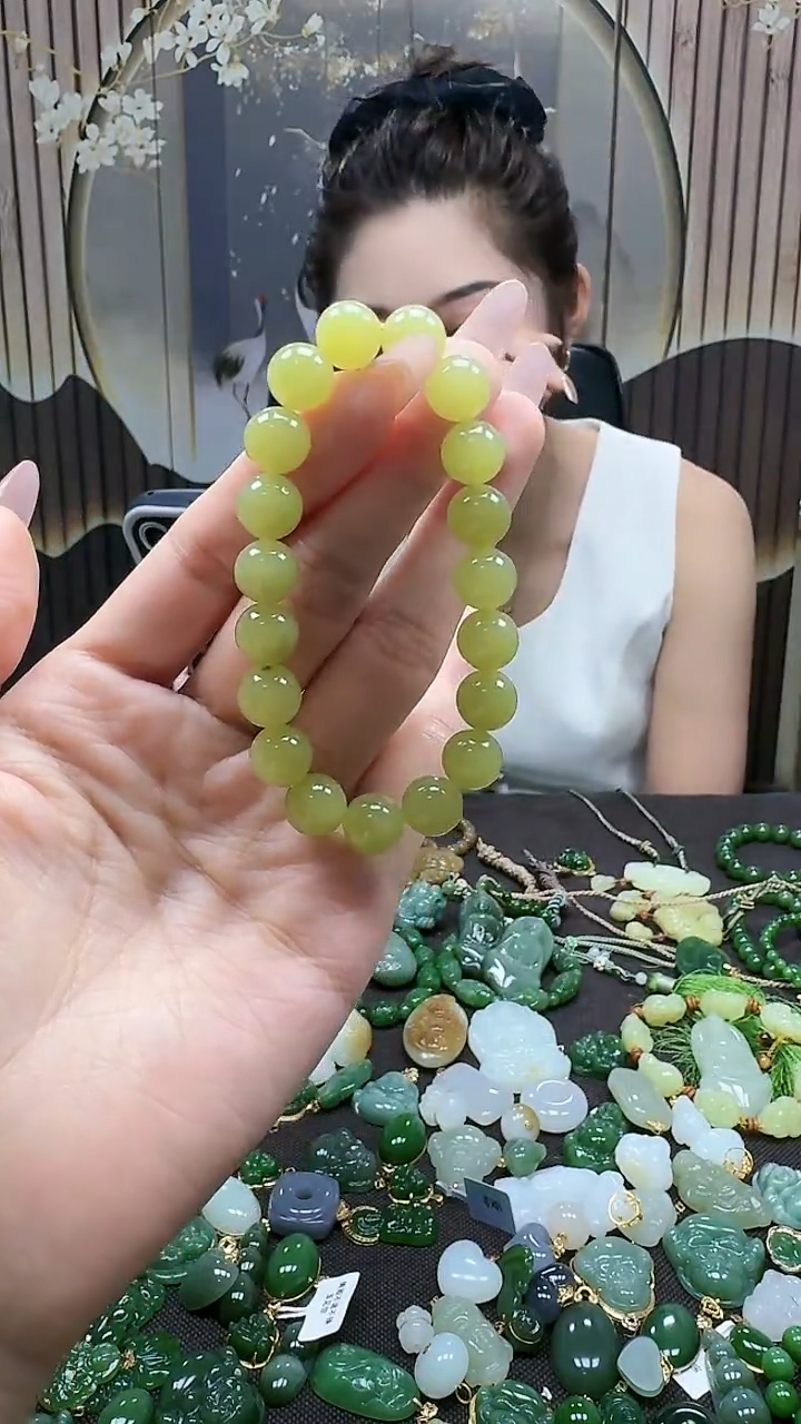 未镶嵌和田玉挂件10