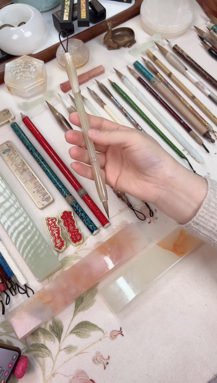 合三舍直播间岫玉小楷笔