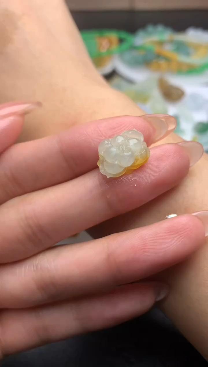 【闪购商品】定制翡翠未镶嵌毛货