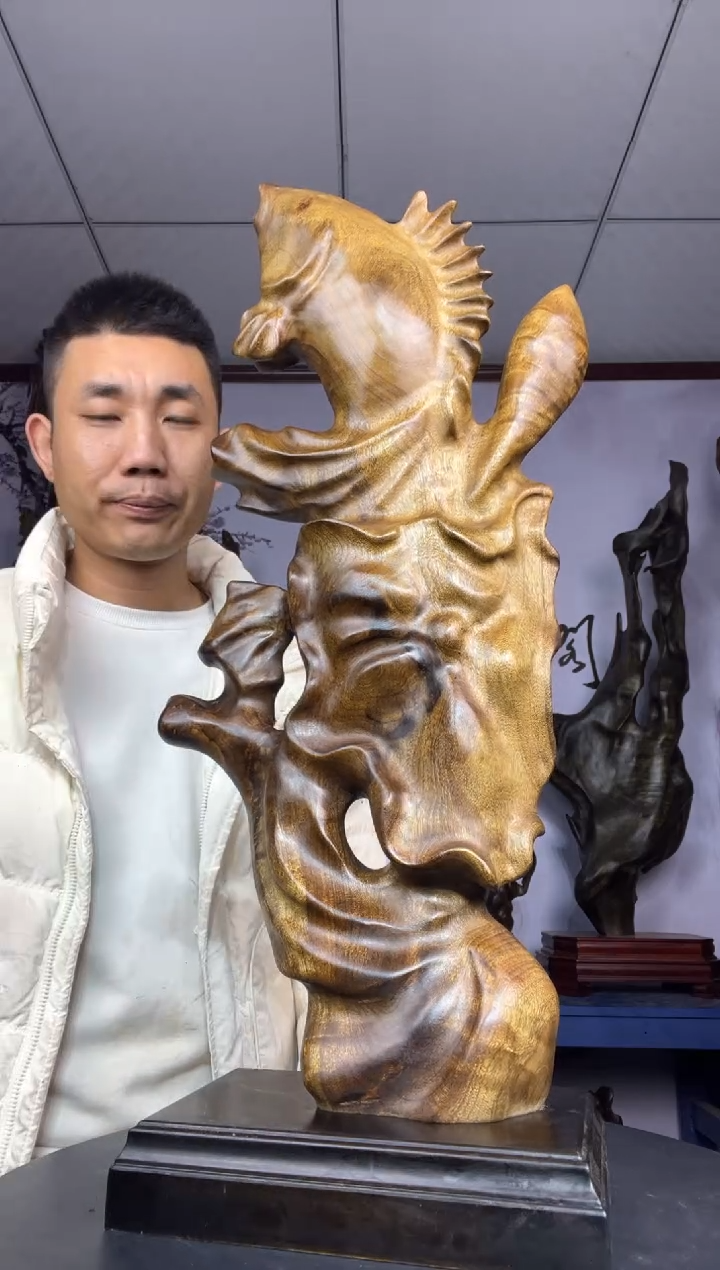 金丝楠木雕款M***y金丝楠木工艺品摆件