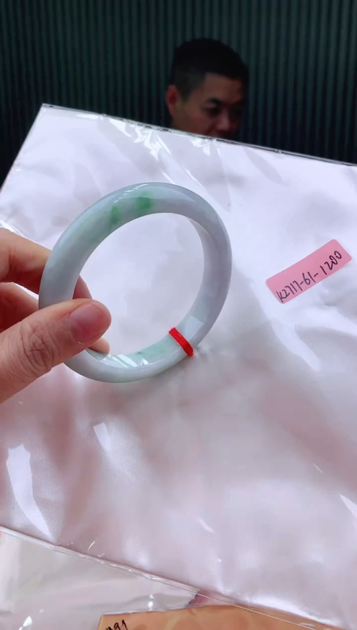 未镶嵌手镯翡翠61