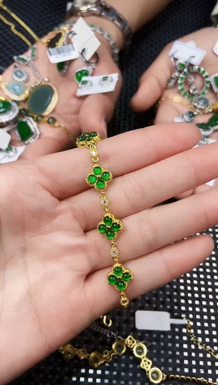 【闪购商品】翡翠手链未镶嵌11111111