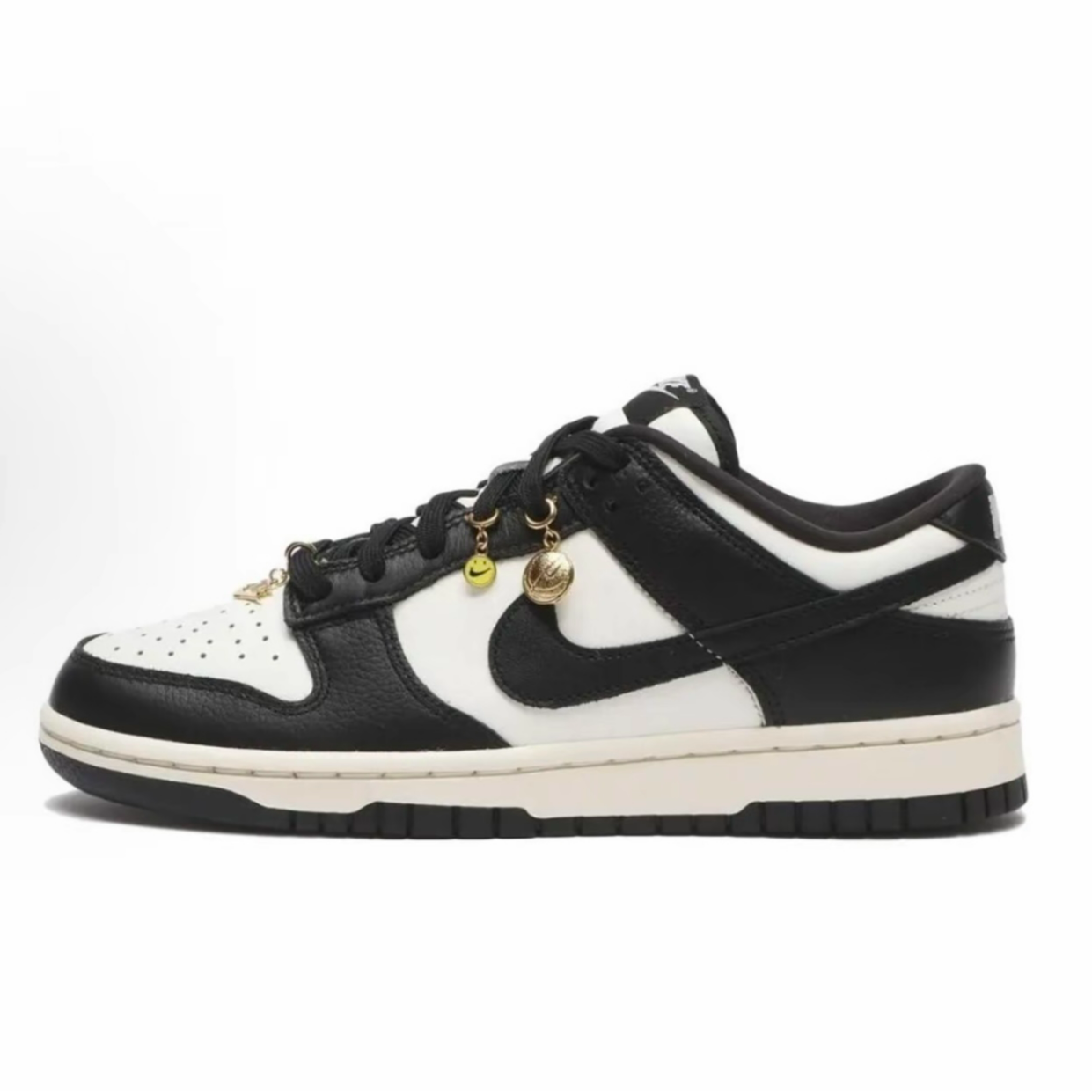 Nike/耐克女子DUNK SE 40周年黑白流光风运动时尚板鞋 HQ7487-100